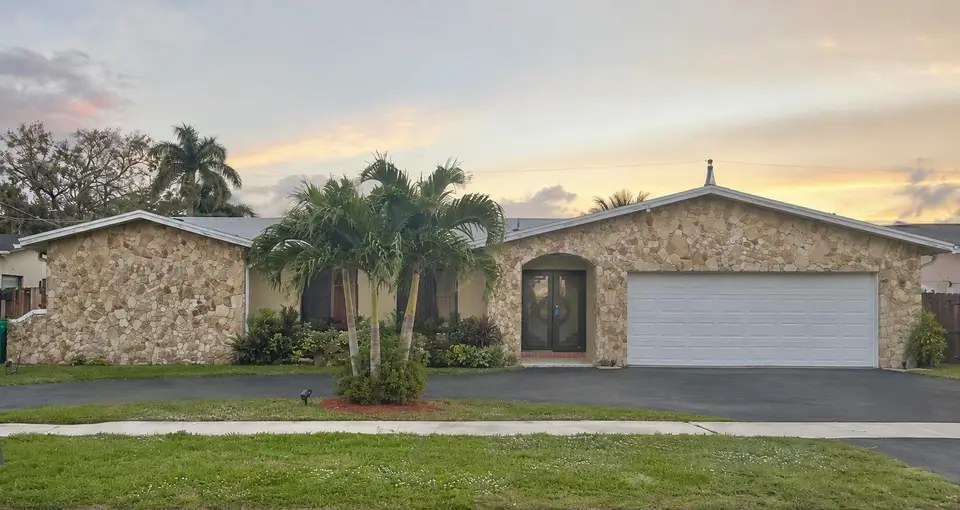 11440 NW 29TH Street, Sunrise, FL 33323