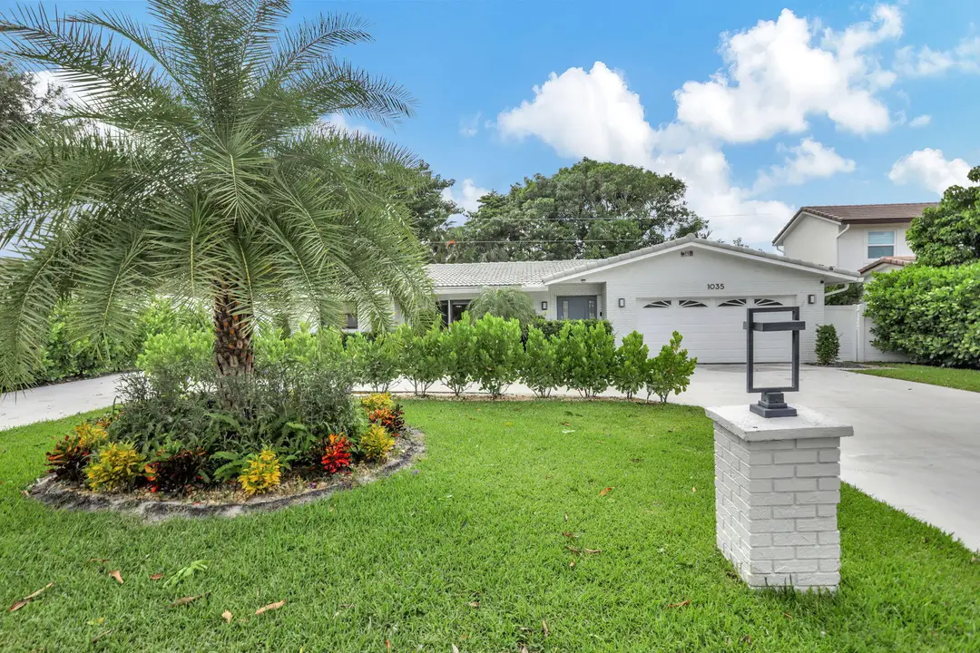 1035 NW 5TH Avenue, Boca Raton, FL 33432
