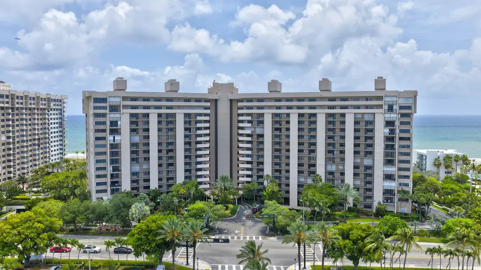 4900 N OCEAN Boulevard 506, Lauderdale-By-The-Sea, FL 33308