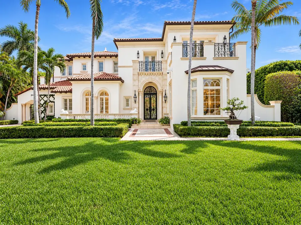 1033 Seasage Drive, Delray Beach, FL 33483