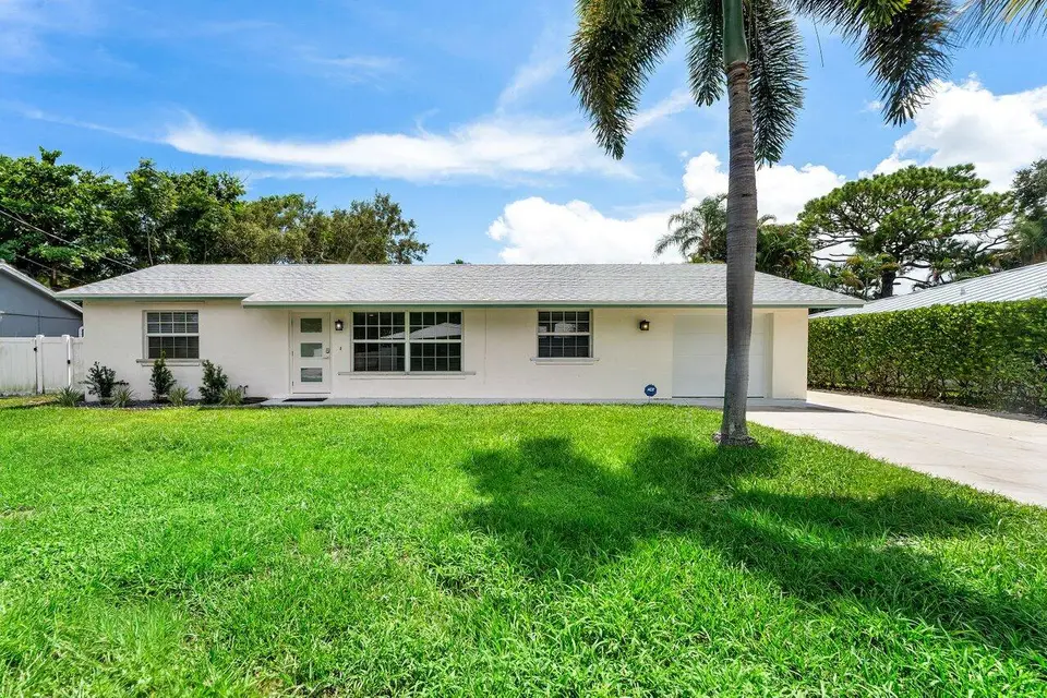 2350 NIKI JO Lane, Palm Beach Gardens, FL 33410