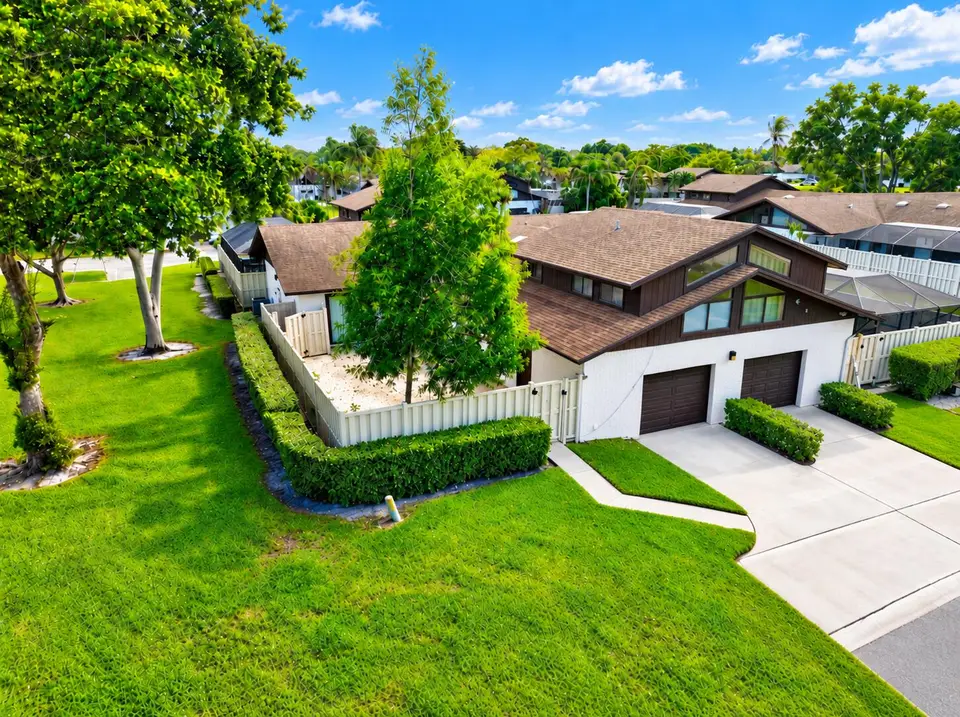 9844 Boca Gardens Circle N A, Boca Raton, FL 33496