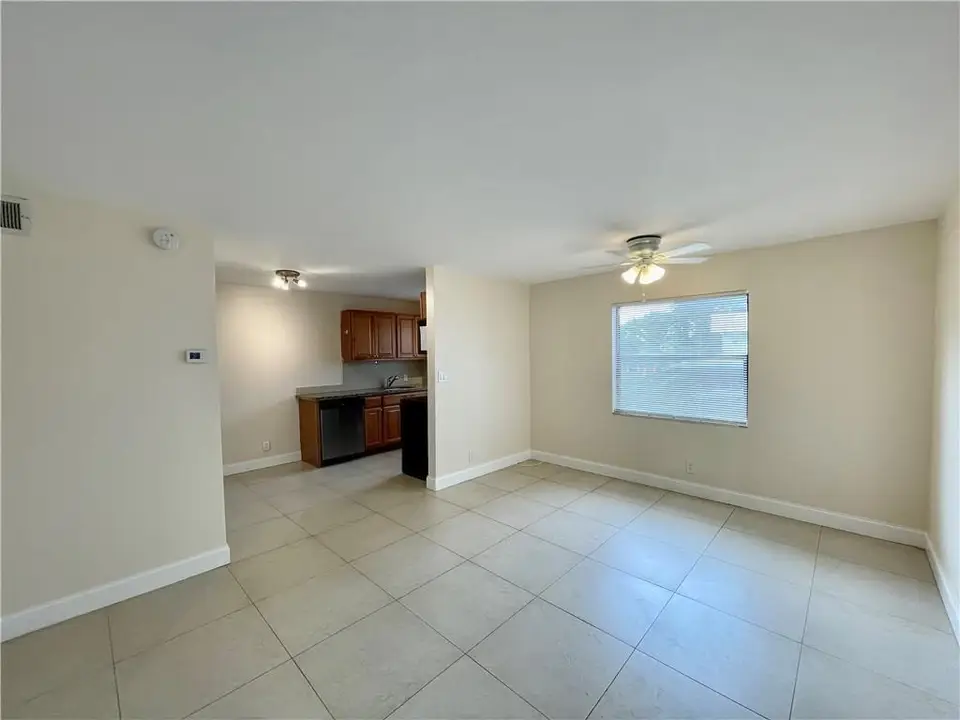 607 NE 29TH Drive 18, Wilton Manors, FL 33334