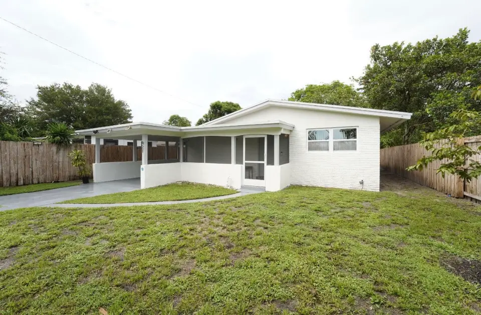 921 NW 14th Street, Fort Lauderdale, FL 33311