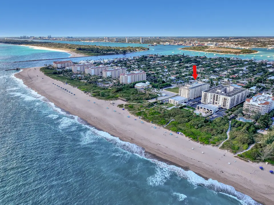 125 S OCEAN Avenue 304, Palm Beach Shores, FL 33404