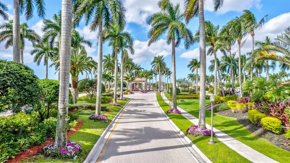 7453 Granville Avenue, Boynton Beach, FL 33437