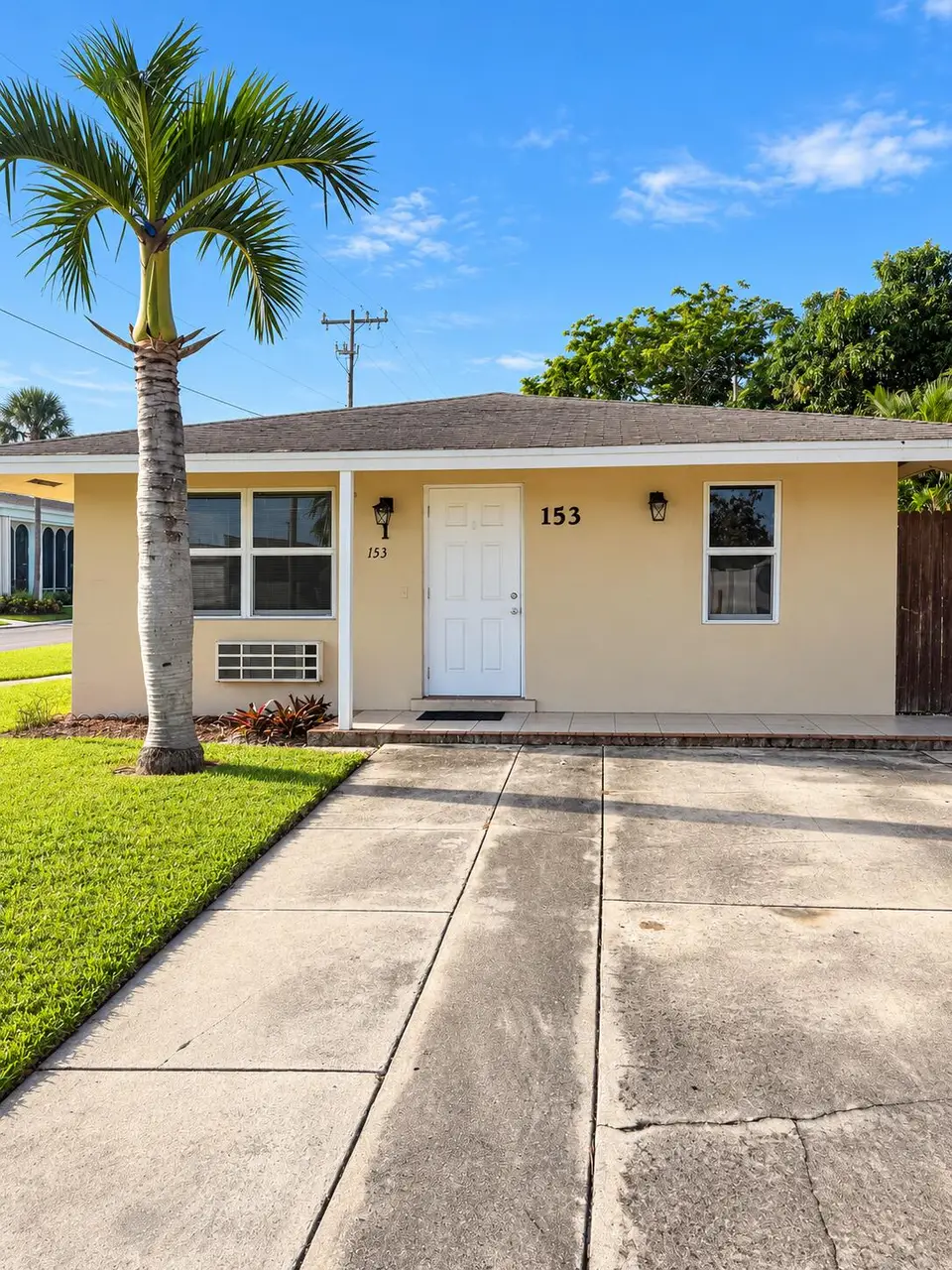 153 N 3RD Street 1, Lantana, FL 33462
