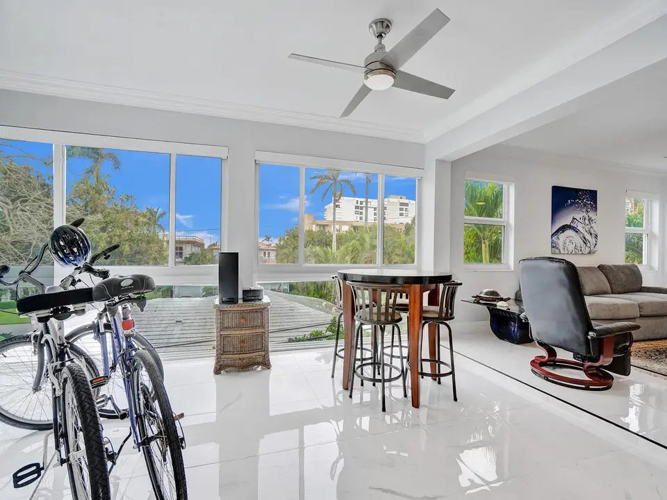 1439 S OCEAN Boulevard 304, Lauderdale-By-The-Sea, FL 33062