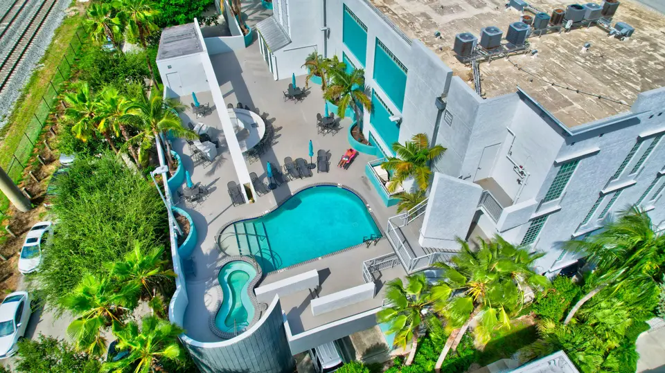 185 NE 4TH Avenue 301, Delray Beach, FL 33483