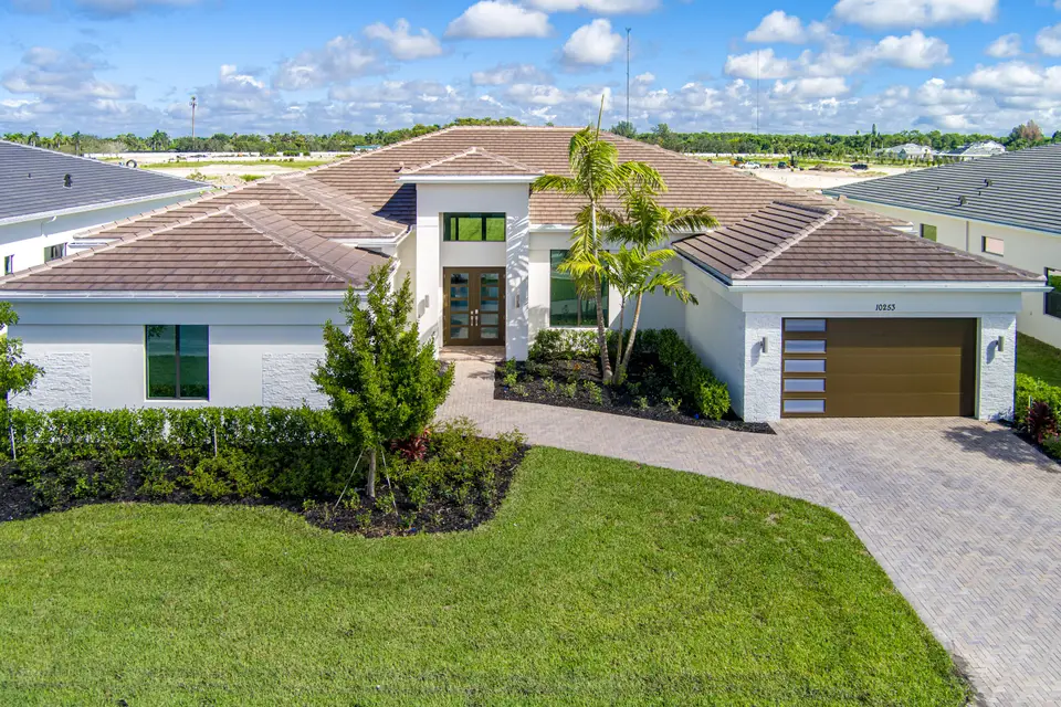 10253 CANTER CREEK Court, Lake Worth, FL 33449