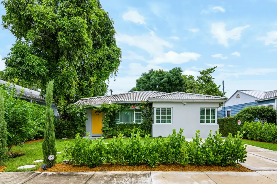 910 N M Street, Lake Worth Beach, FL 33460