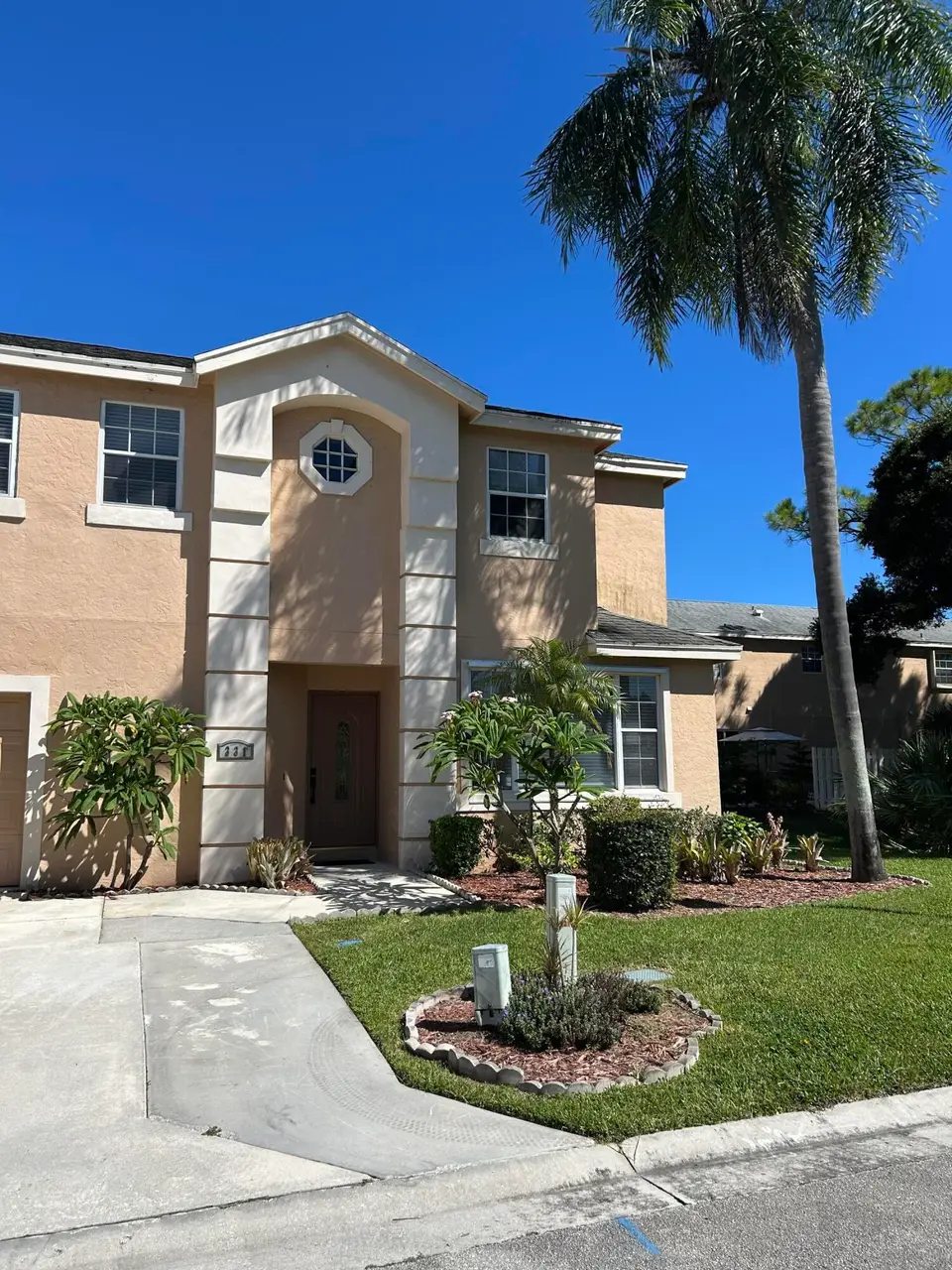 331 OAK CREST Terrace 331, Jupiter, FL 33458