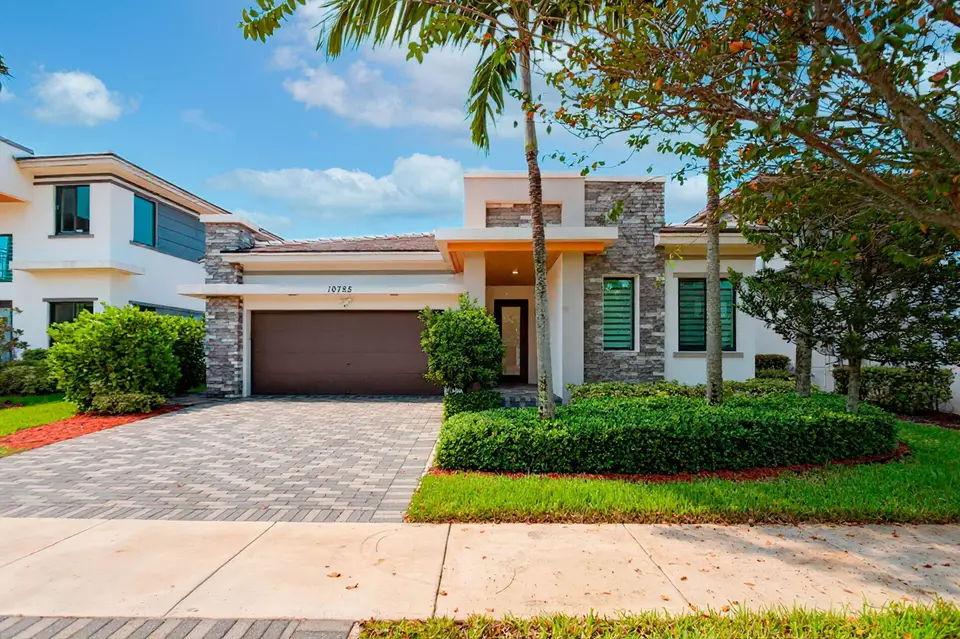 10785 PACIFICA Way, Parkland, FL 33076