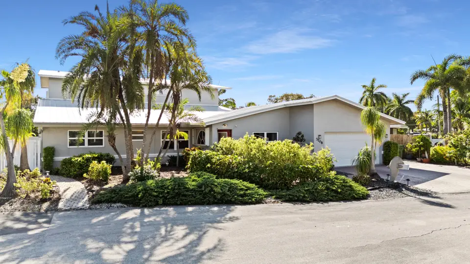 2108 NE 24TH Street, Wilton Manors, FL 33305