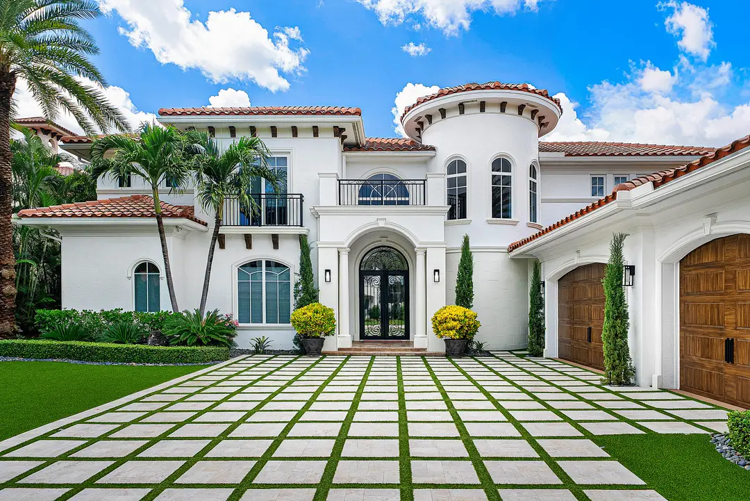 521 NE SPANISH Trail, Boca Raton, FL 33432