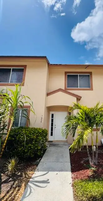 1604 Lakeview Drive W, Royal Palm Beach, FL 33411