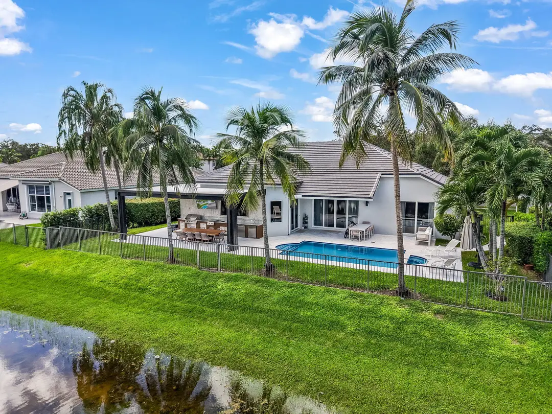 2678 MEADOWOOD Drive, Weston, FL 33332
