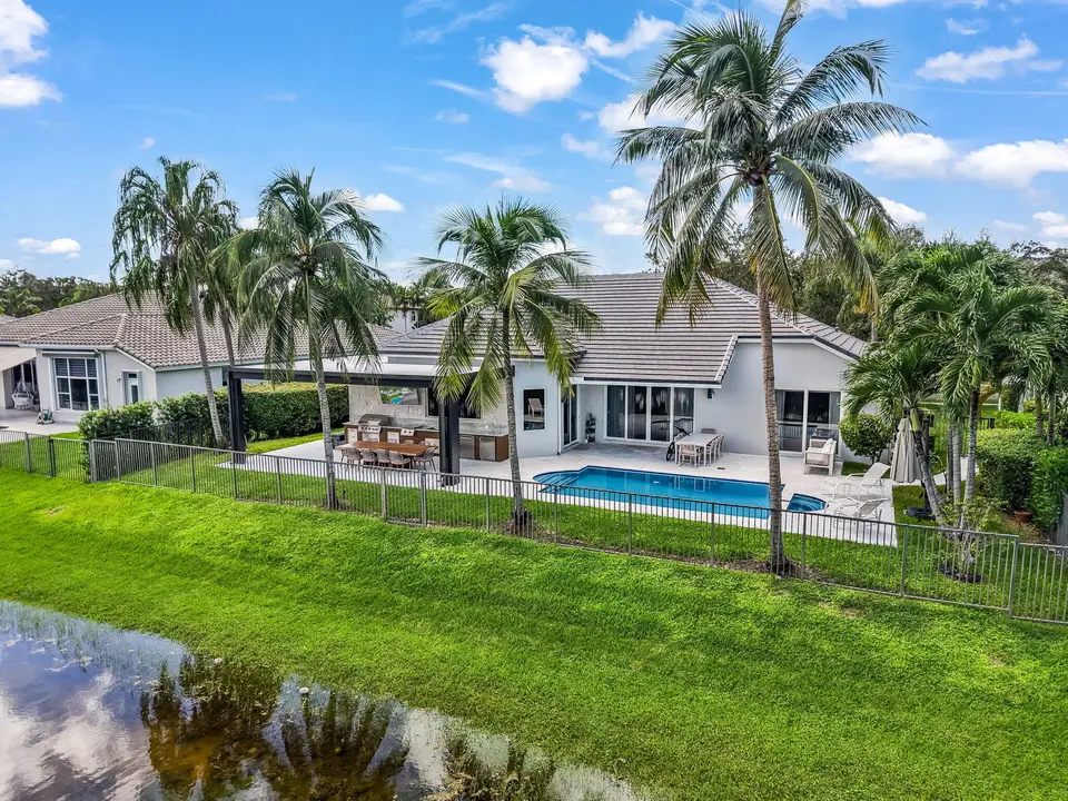 2678 MEADOWOOD Drive, Weston, FL 33332