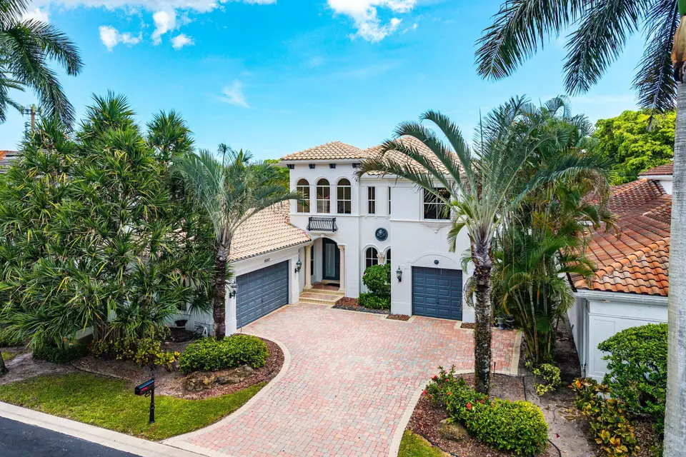 16267 Bristol Pointe Drive, Delray Beach, FL 33446