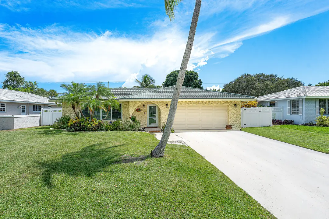 4520 NW 5TH Avenue, Boca Raton, FL 33431