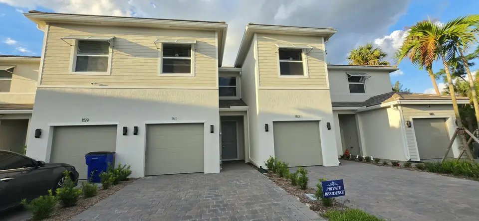 161 LAKESIDE LANDING Court, Royal Palm Beach, FL 33411