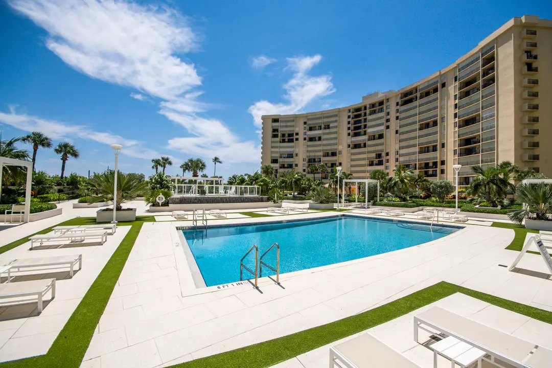 200 Ocean Trail Way 209, Jupiter, FL 33477