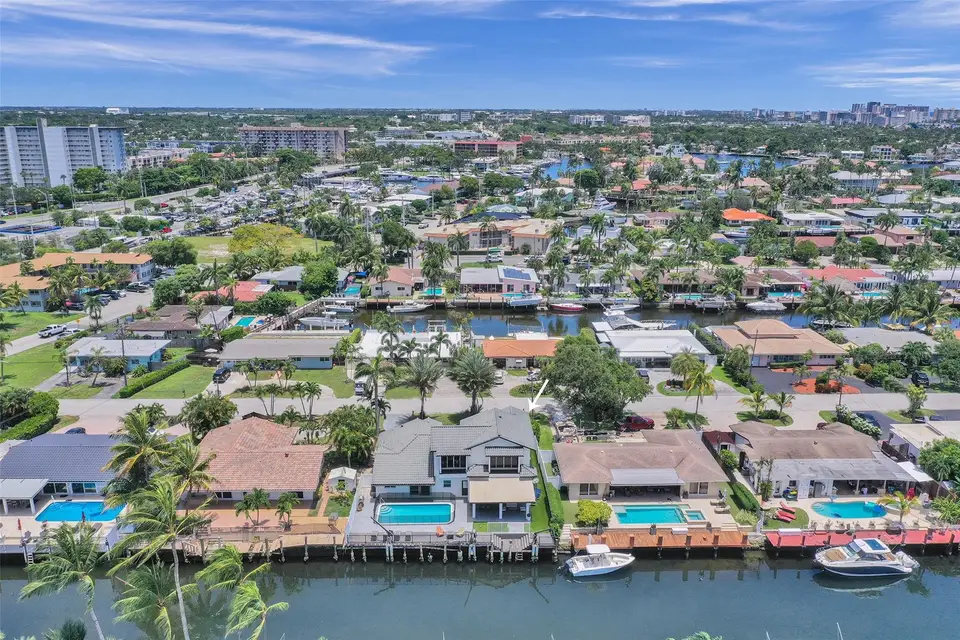 2256 SE 10TH Street, Pompano Beach, FL 33062
