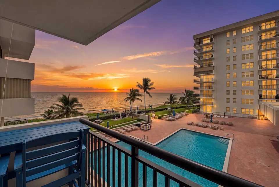 1149 HILLSBORO MILE 310, Hillsboro Beach, FL 33062