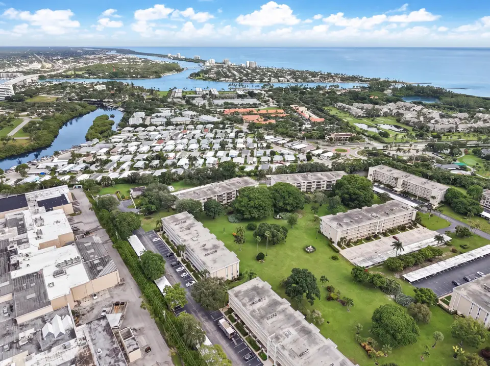 300 N Hwy A1A 402 O, Jupiter, FL 33477