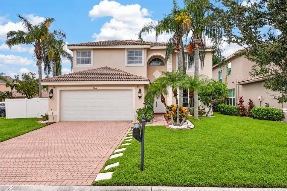 5010 Nautica Lake Circle, Greenacres, FL 33463
