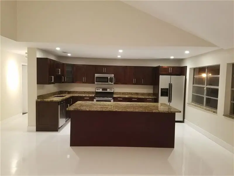 8761 Holly Court 201, Tamarac, FL 33321