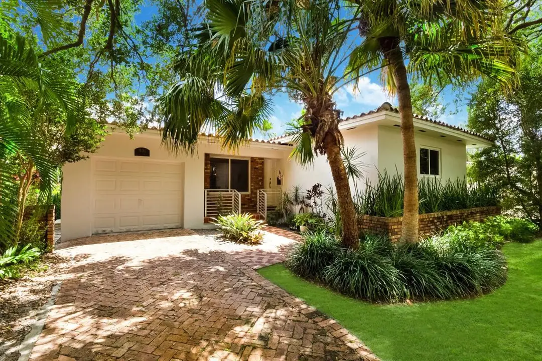 901 Santiago Street, Coral Gables, FL 33134