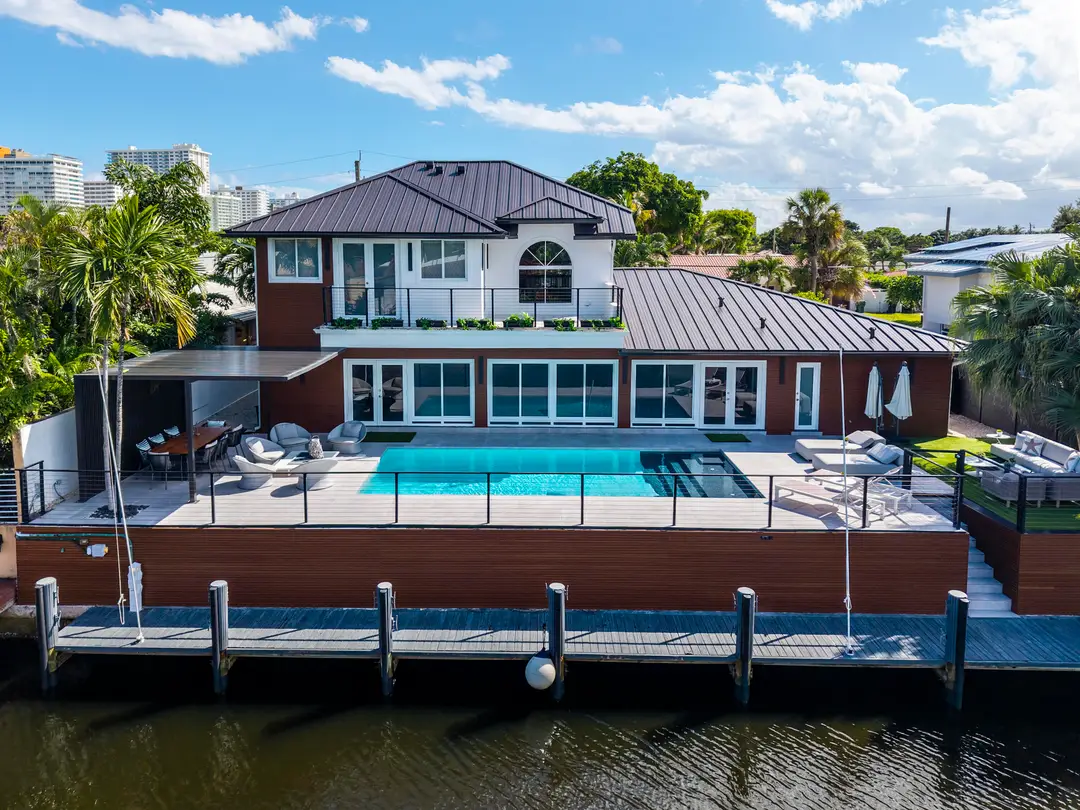 11 Castle Harbor Isle Drive, Fort Lauderdale, FL 33308