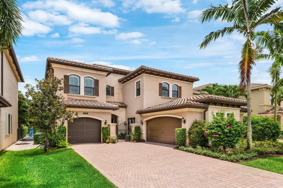 8658 LEWIS RIVER Road, Delray Beach, FL 33446