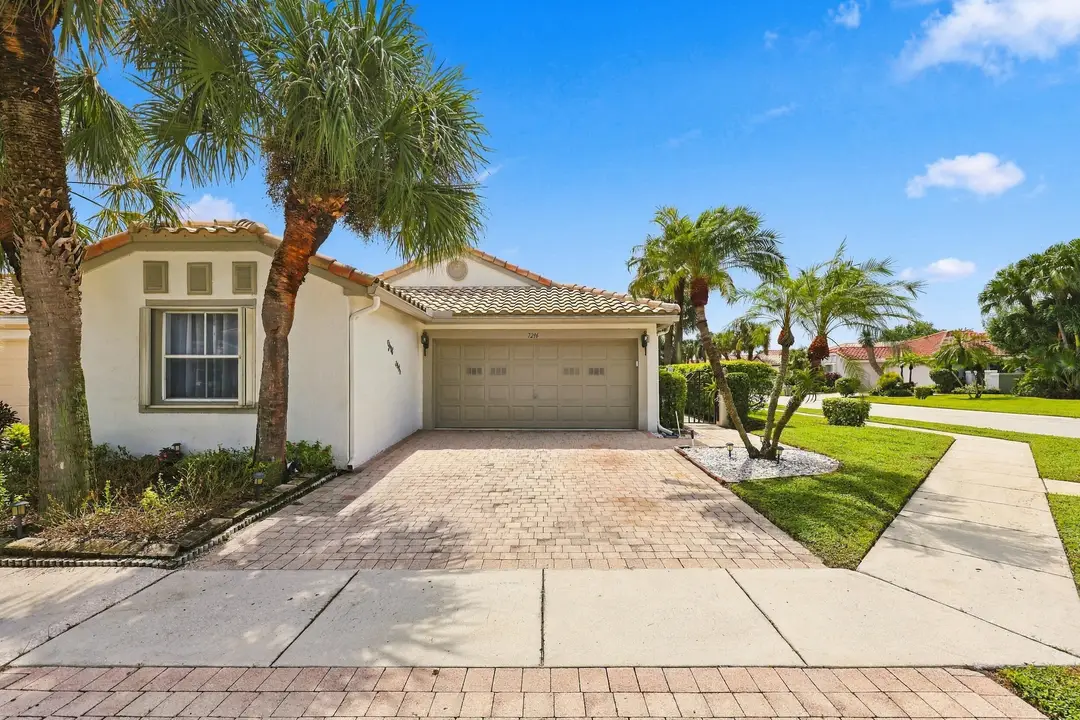 7216 Whitfield Avenue, Boynton Beach, FL 33437