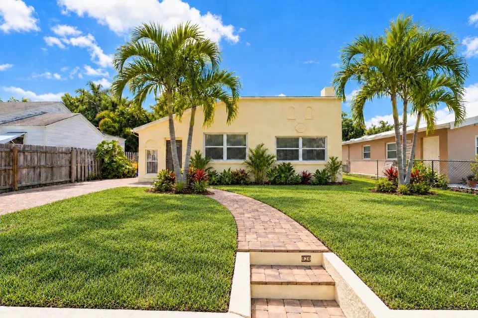 830 Valley Forge Road, West Palm Beach, FL 33405