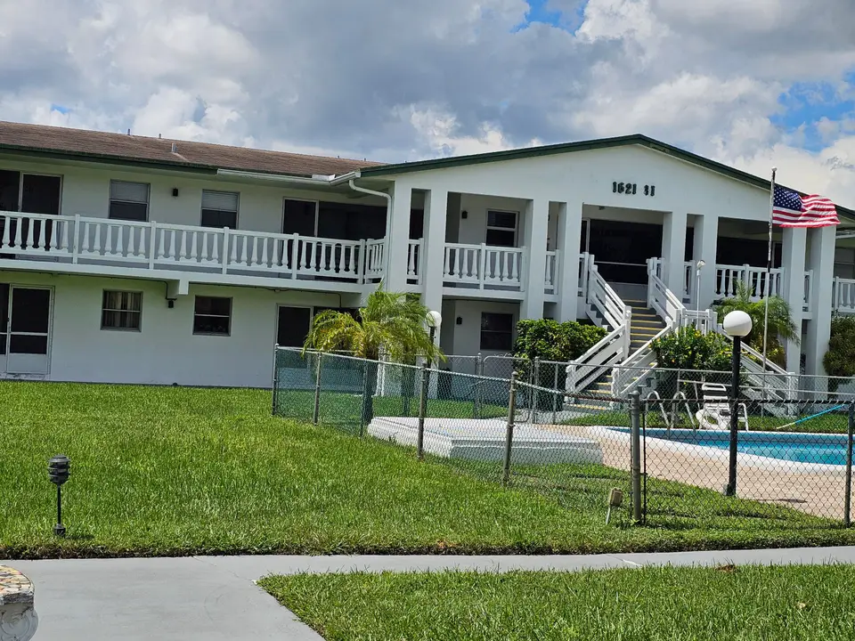 1621 NW 46TH Avenue 212, Lauderhill, FL 33313