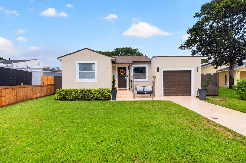 1019 N C Street, Lake Worth Beach, FL 33460