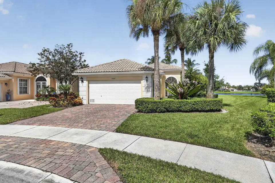8187 XANTHUS Lane, Wellington, FL 33414