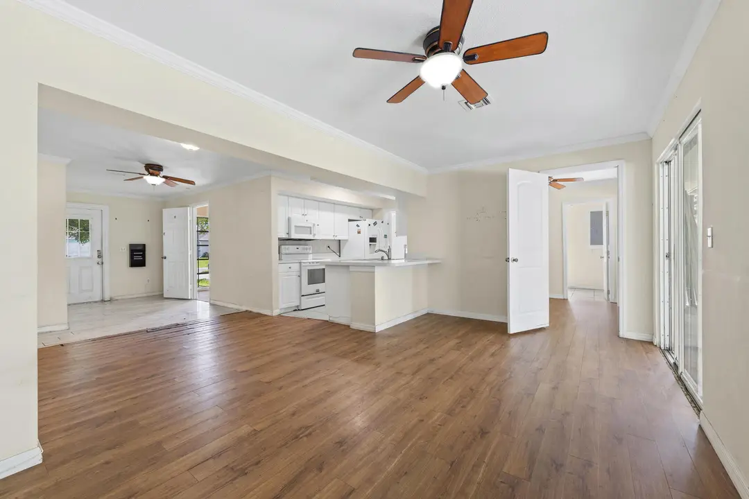 1010 SE Euclid Lane, Port St. Lucie, FL 34983