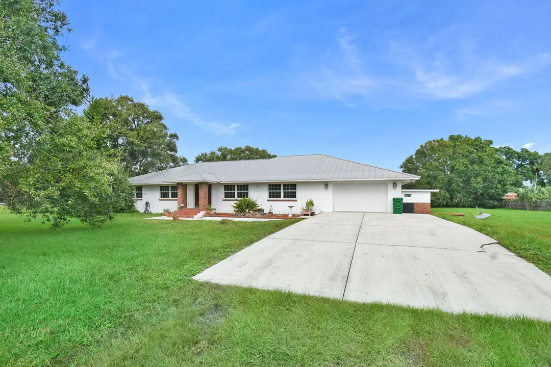 2050 W BOOTHE Drive, Fort Pierce, FL 34982