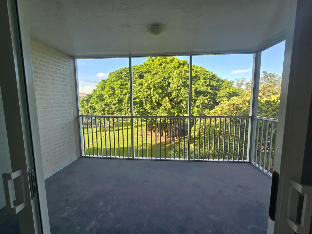 3000 S COURSE Drive 503, Pompano Beach, FL 33069