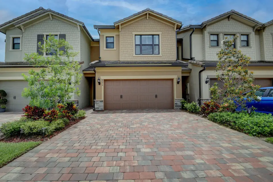 8274 Cadre Noir Road, Lake Worth, FL 33467