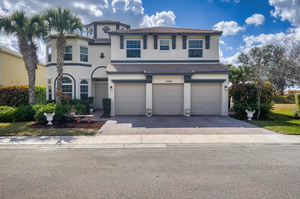 11585 SW Fieldstone Way, Port St. Lucie, FL 34987