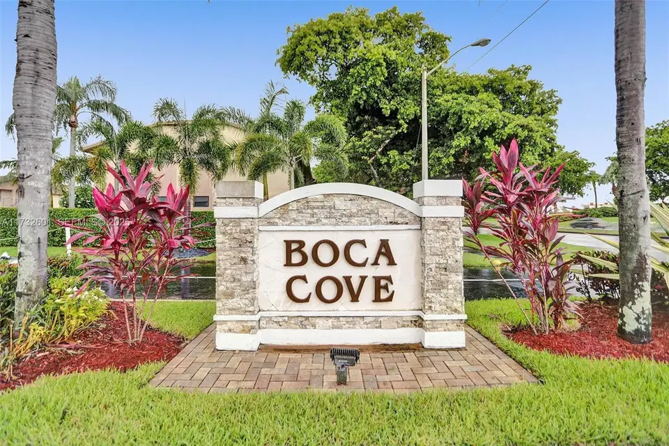 9395 BOCA COVE Circle 1208, Boca Raton, FL 33428