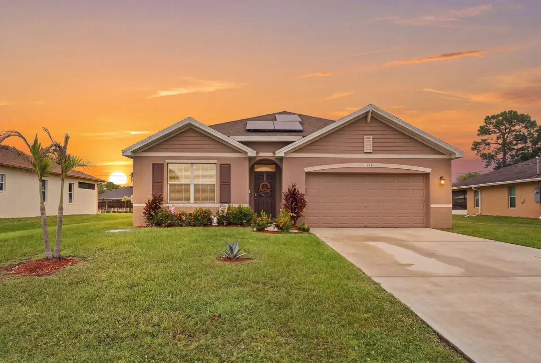 1771 SW LOFGREN Avenue, Port St. Lucie, FL 34953