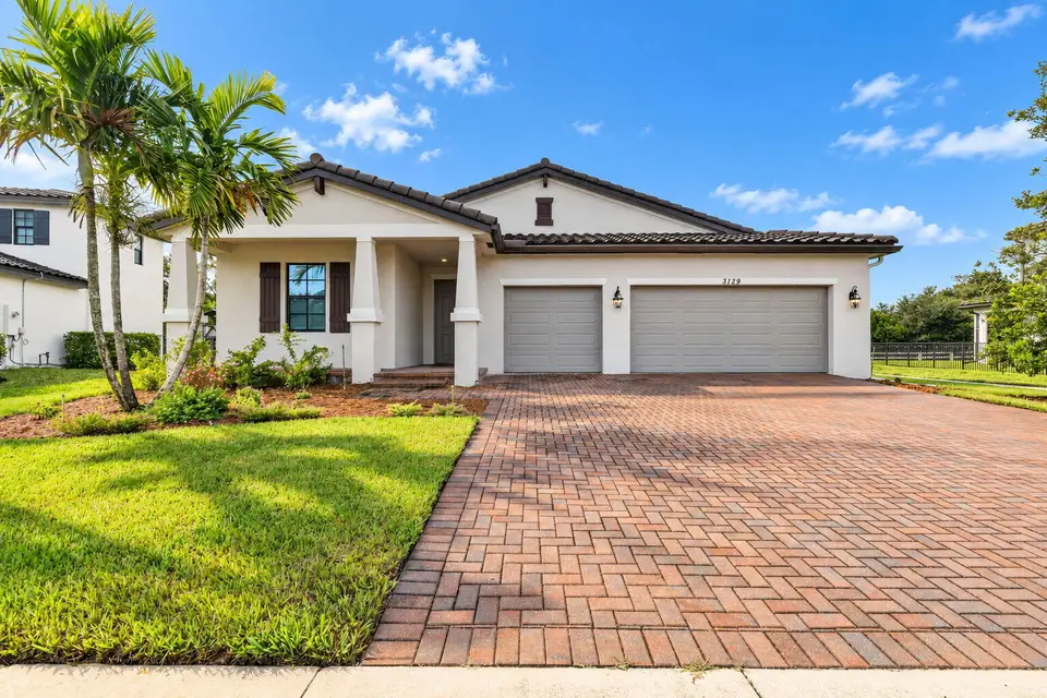 3129 Streng Lane, Royal Palm Beach, FL 33411