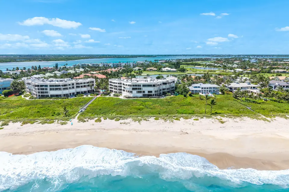 2920 SE DUNE Drive 230, Hutchinson Island, FL 34996