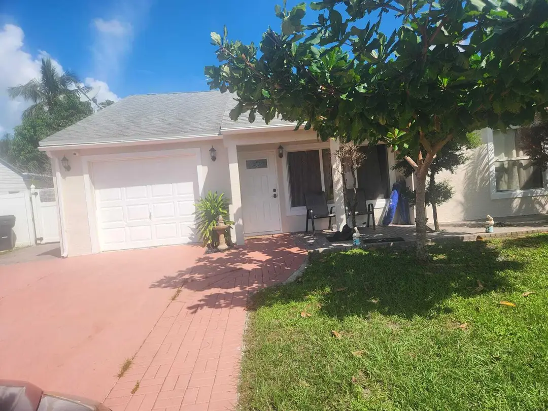 7883 BLAIRWOOD Circle S, Lake Worth, FL 33467