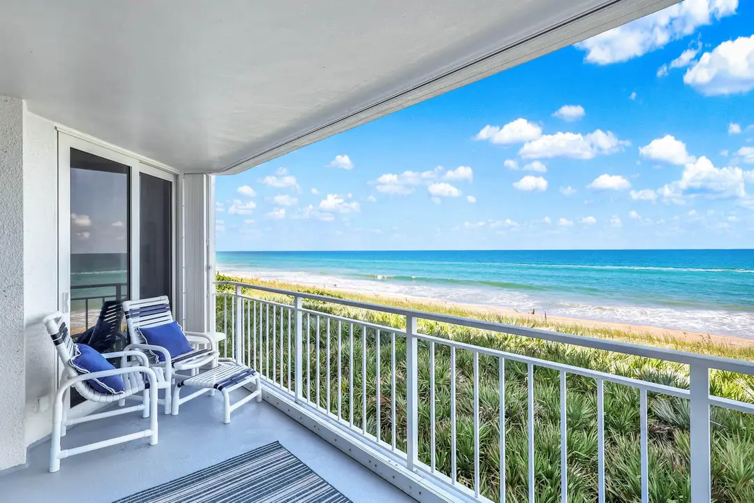 9600 S OCEAN Drive 303, Jensen Beach, FL 34957